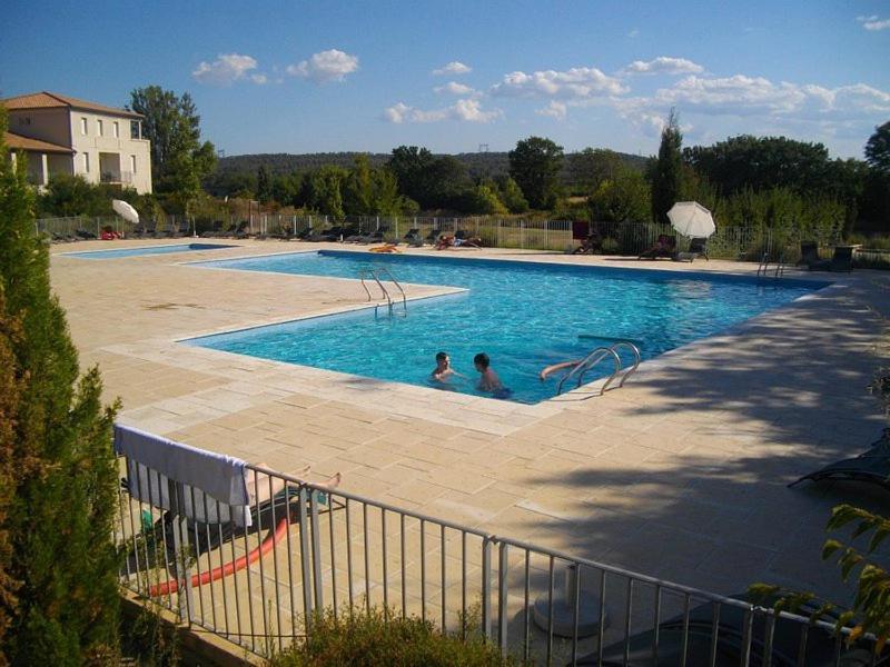 Appartement Entier Dans Residence De Tourisme アジーユ エクステリア 写真